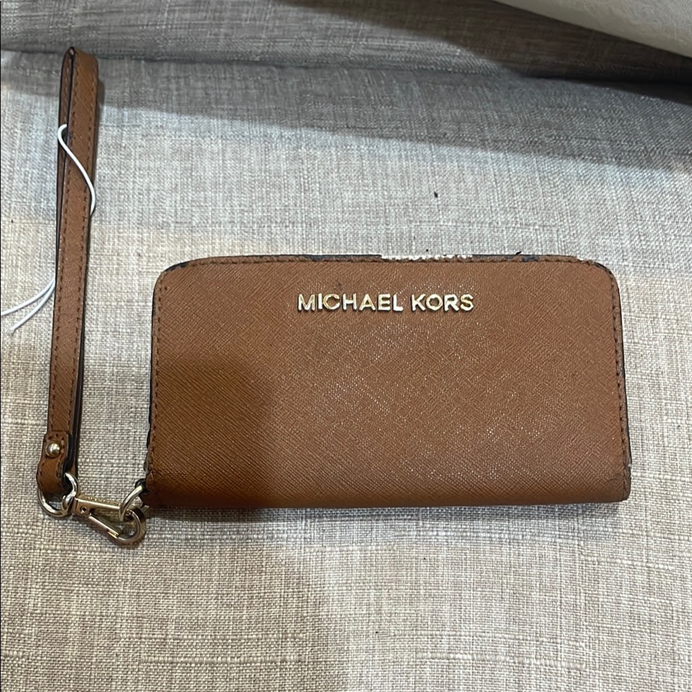 Michael Kors Brown Wristlet (FAIR CONDITION)